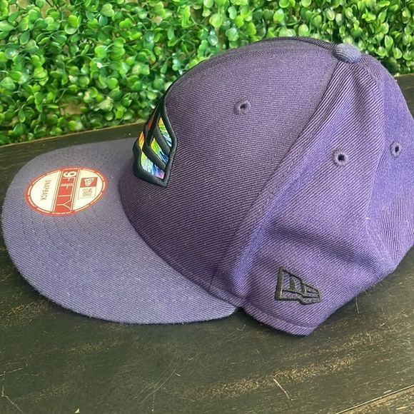 New Era Logo snap back - Picture 2 of 6